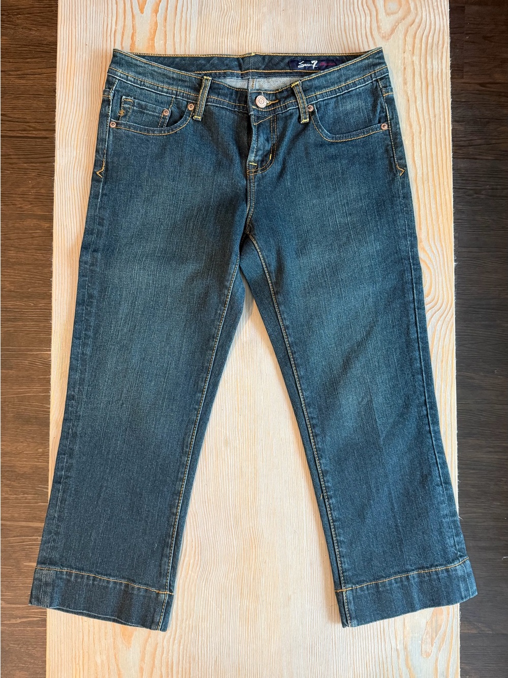 Seven7 Women's Dark Blue Cropped Straight Jeans